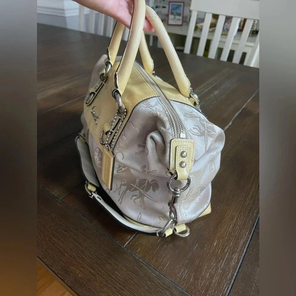 Coach Ashley horse & carriage satchel - Picture 7 of 15